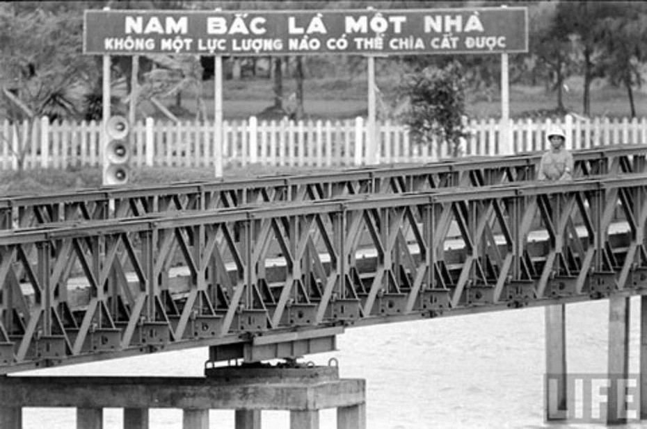 "Câu hò bên bờ Hiền Lương": Cảm xúc và tình yêu khi đất nước còn chia cắt